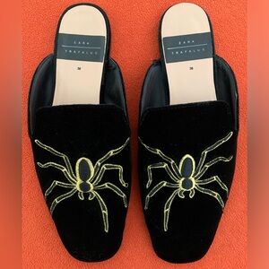 Zara Black Velvet Spider Embroidered Flat Slides